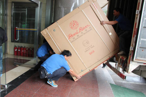 昌化镇钢琴贵重工艺品无忧运